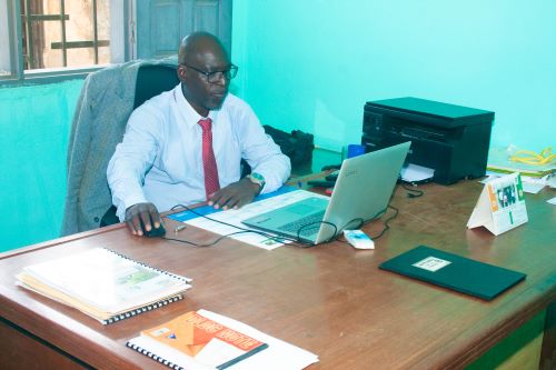 Vers la réduction du coût du certificat foncier rural
Le ministre Adjoumani a rassuré les sénateurs sur la volonté de parvenir à la réduction du coût du certificat foncier rural